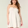 Abito babydoll ricamato senza spalline