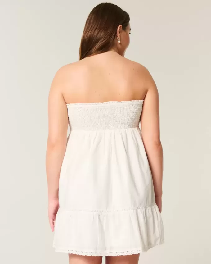 Abito babydoll ricamato senza spalline