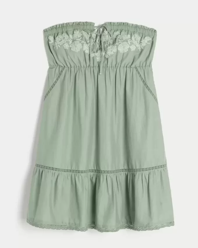 Abito babydoll ricamato senza spalline