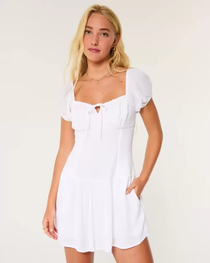 Abito Hollister Sofia con gonna a vita bassa