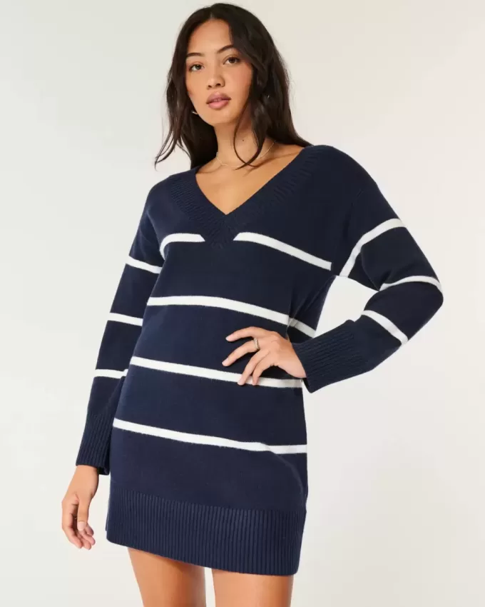 Abito in maglia di jersey con spalle scoperte
