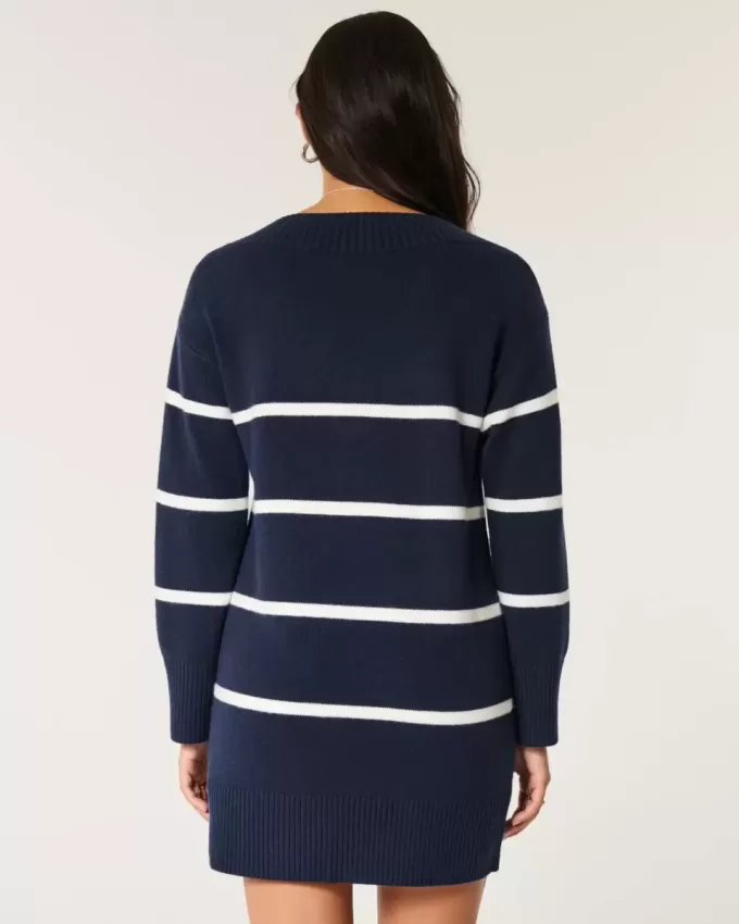 Abito in maglia di jersey con spalle scoperte
