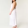 Abito lungo con scollo all’americana e schiena scoperta