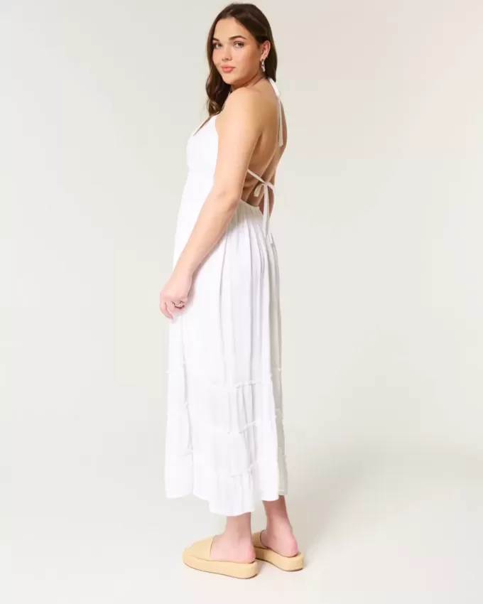 Abito lungo con scollo all’americana e schiena scoperta