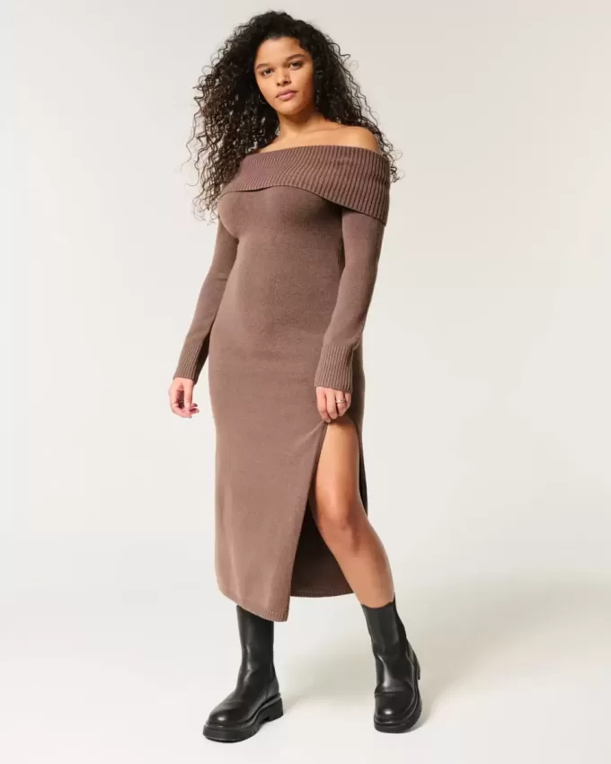 Abito midi in maglia con spalle scoperte
