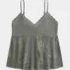 Babydoll con scollo all’americana e scollo a V stile punto croce