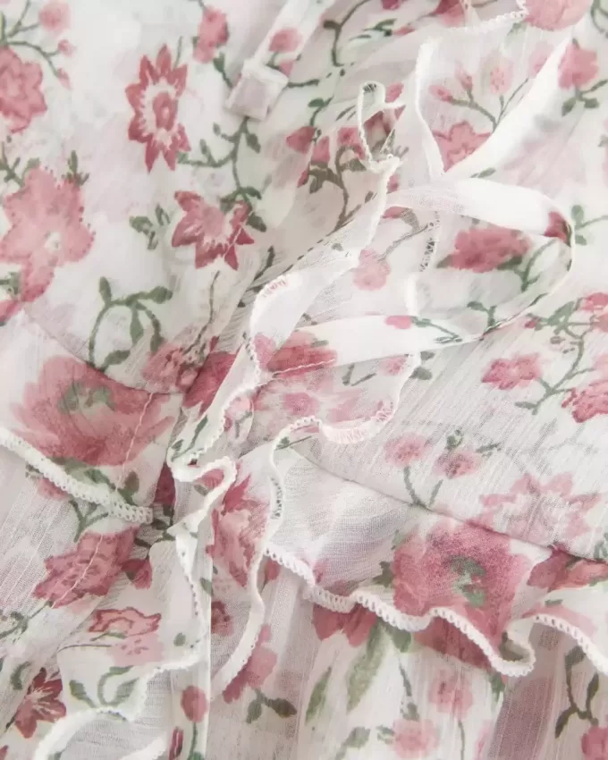 Camicetta con volant in chiffon