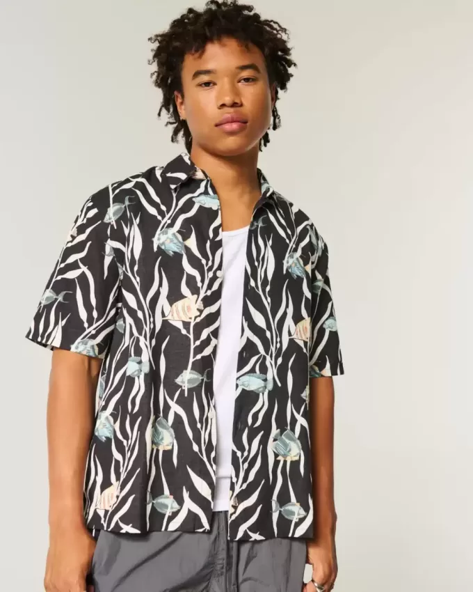 Camicia in misto lino con motivo a pesci tropicali squadrati