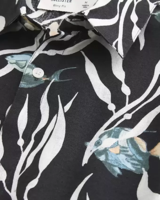 Camicia in misto lino con motivo a pesci tropicali squadrati