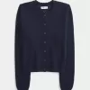 Cardigan con occhielli