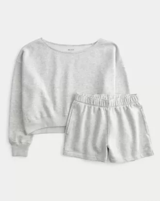 Completo felpa con spalle scoperte e pantaloncini in pile