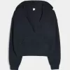 Felpa con cappuccio e scollo a V in maglia Gilly Hicks