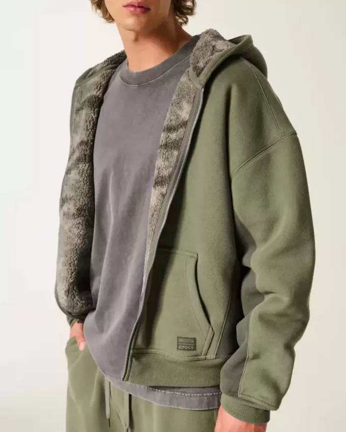 Felpa con cappuccio e zip foderata in sherpa Hollister x Crocs