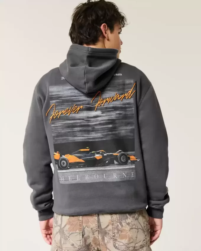Felpa con cappuccio grafica McLaren Forever Forward rilassata