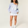 Felpa con scollo a V e grafica con numeri oversize