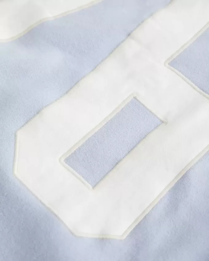 Felpa con scollo a V e grafica con numeri oversize