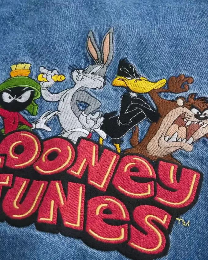 Giacca in denim con grafica Looney Tunes