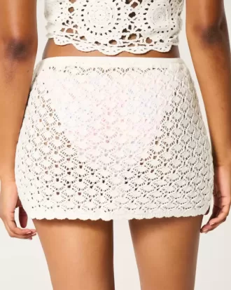 Gonna copricostume in stile uncinetto