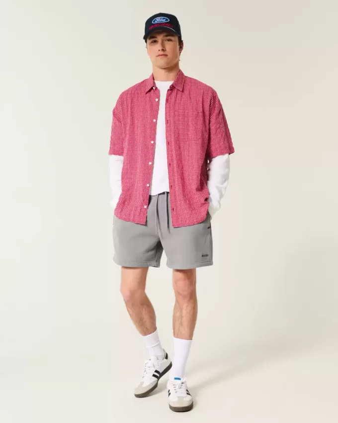 Hollister Feel Good Fleece Shorts larghi a metà coscia