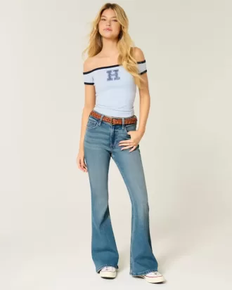 Jeans a zampa a vita alta con lavaggio medio