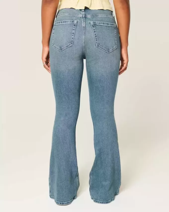 Jeans a zampa curvy a vita alta e lavaggio medio