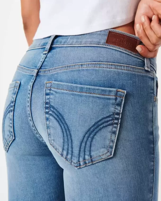 Jeans Boot a vita bassa con lavaggio medio