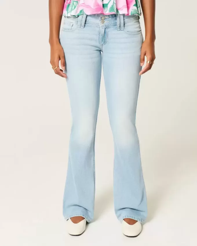 Jeans bootcut a vita bassa con lavaggio chiaro
