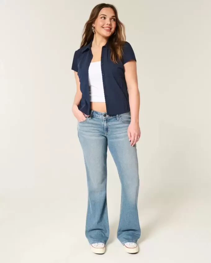 Jeans bootcut a vita bassa con lavaggio medio
