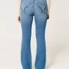 Jeans bootcut a vita media con lavaggio medio