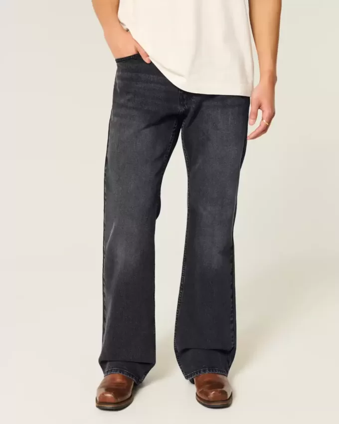 Jeans bootcut rilassati neri lavati