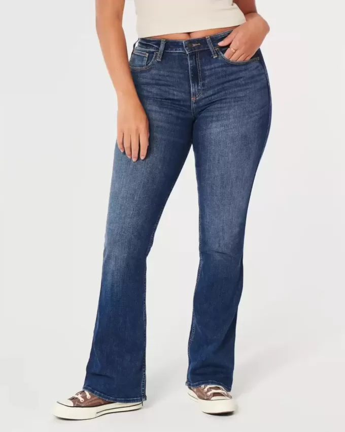 Jeans Curvy a vita media con lavaggio medio