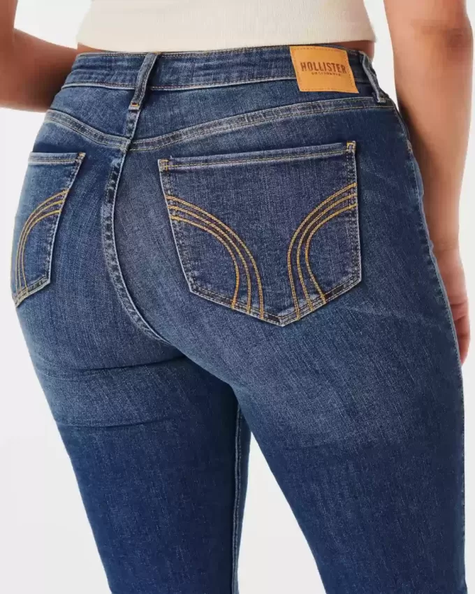 Jeans Curvy a vita media con lavaggio medio