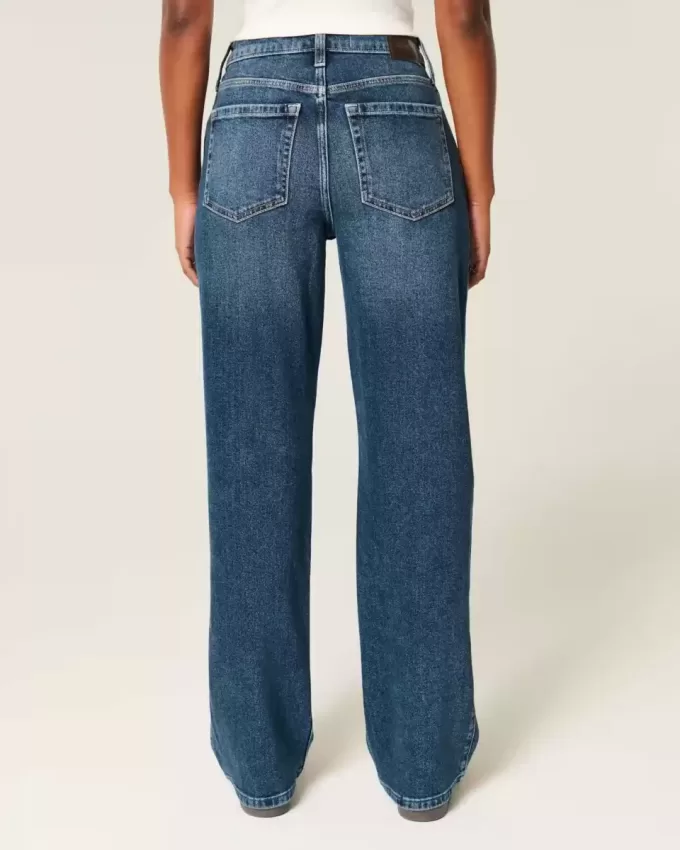 Jeans da papà a vita alta effetto consumato