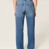 Jeans da papà curvy a vita alta