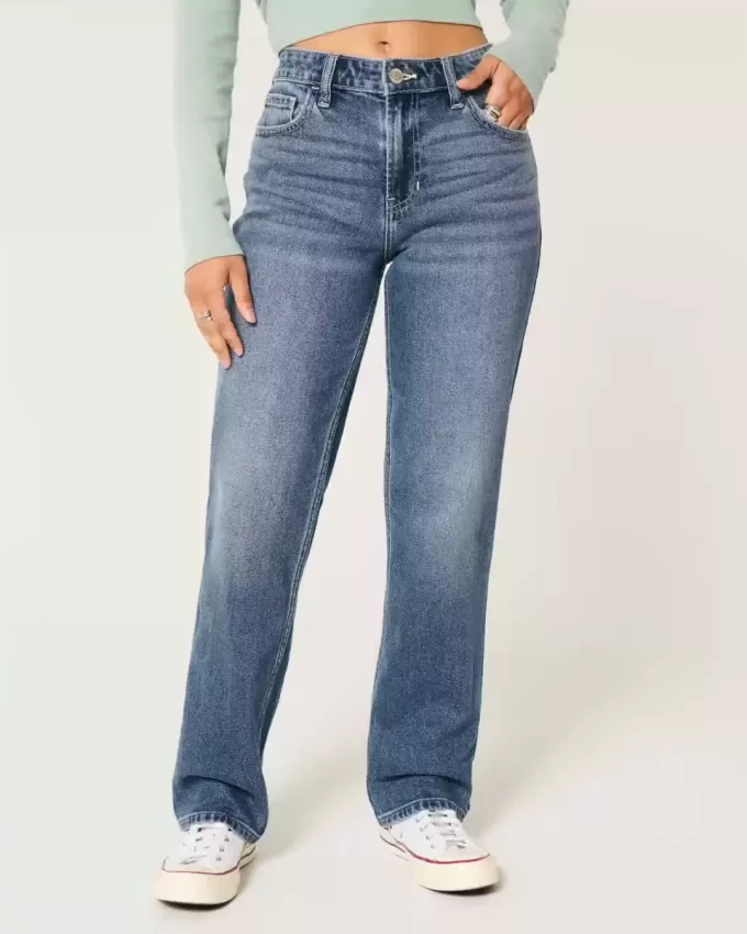 Jeans dritti a vita alta con lavaggio medio Jeans dritti a vita alta con lavaggio medio