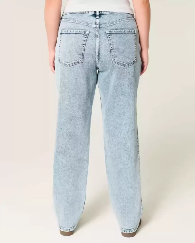 Jeans dritti a vita alta con lavaggio medio
