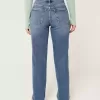 Jeans dritti a vita alta con lavaggio medio Jeans dritti a vita alta con lavaggio medio