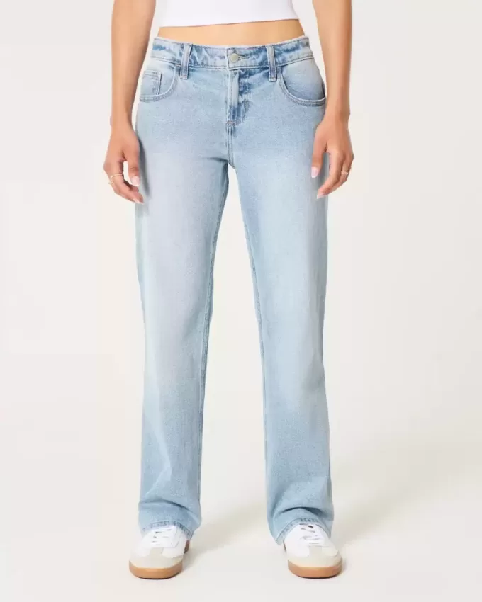 Jeans dritti e rilassati a vita bassa con lavaggio chiaro