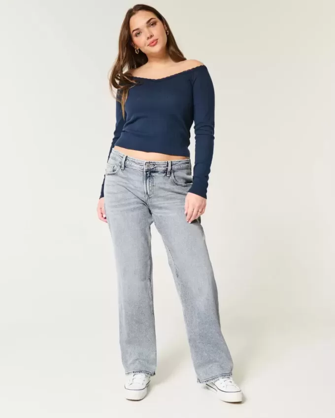 Jeans dritti e rilassati a vita bassa con lavaggio medio