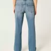 Jeans dritti e rilassati a vita bassa con lavaggio medio