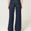 Jeans larghi a vita alta con lavaggio medio
