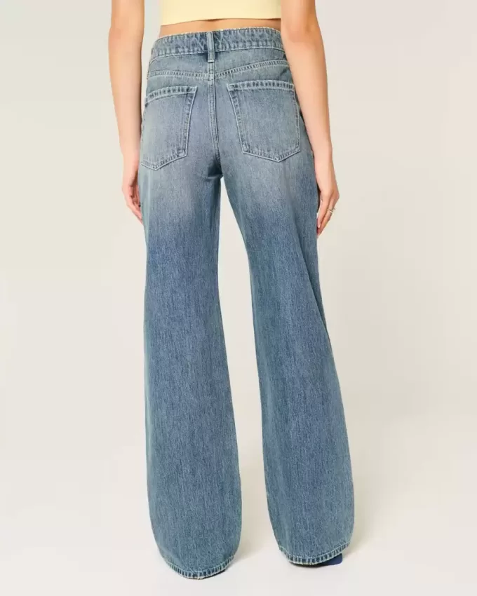 Jeans larghi a vita alta