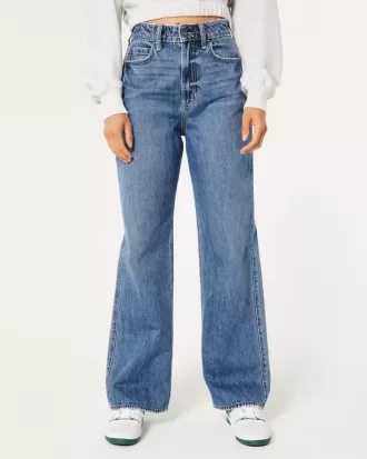 Jeans larghi a vita alta con lavaggio medio