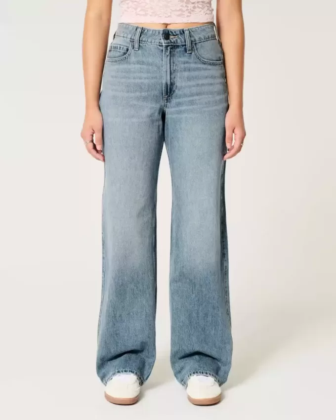 Jeans larghi a vita alta e lavaggio medio con effetto curvy