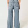 Jeans larghi a vita alta e lavaggio medio con effetto curvy
