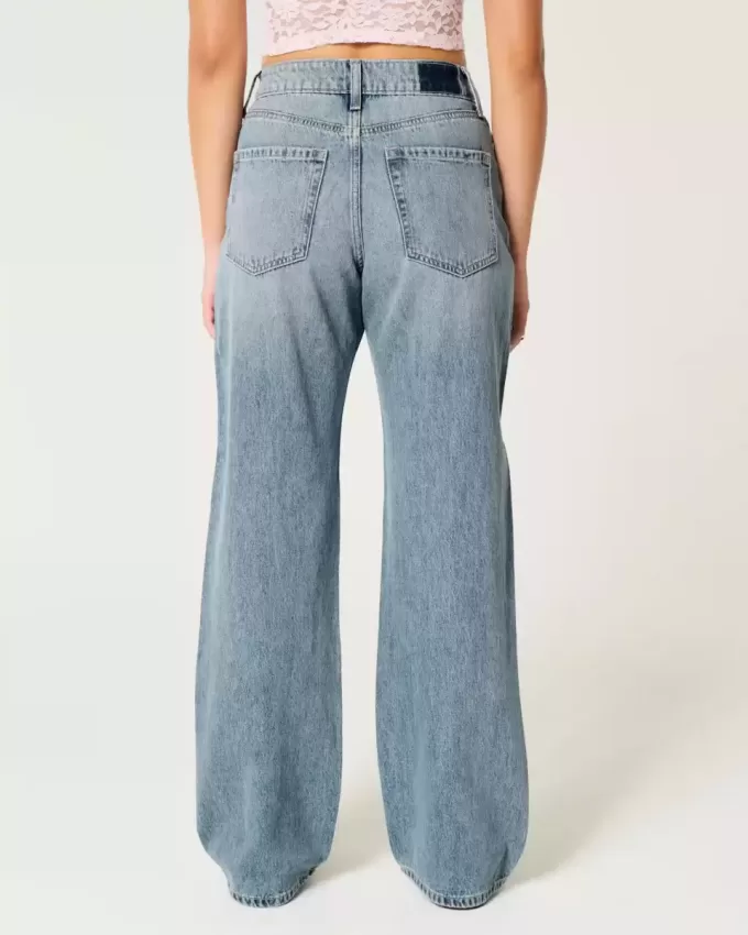 Jeans larghi a vita alta e lavaggio medio con effetto curvy