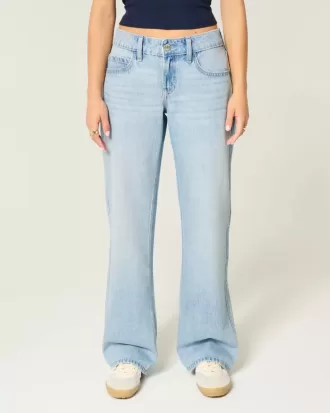 Jeans larghi a vita bassa con lavaggio chiaro