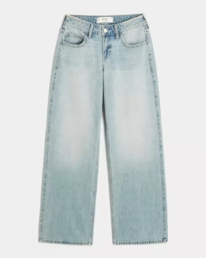 Jeans larghi a vita bassa con lavaggio chiaro