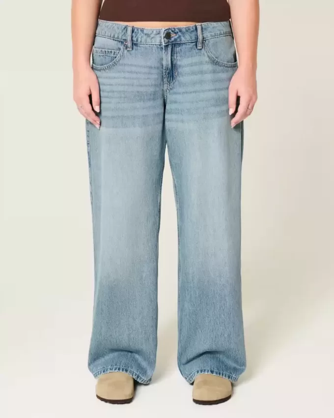 Jeans larghi a vita bassa con lavaggio medio