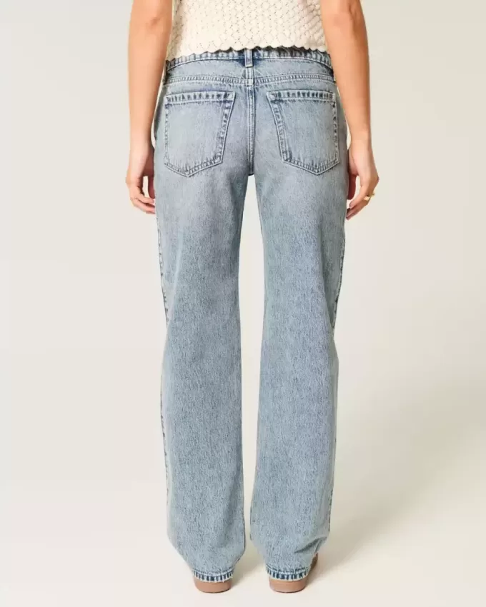 Jeans larghi a vita bassa con lavaggio medio